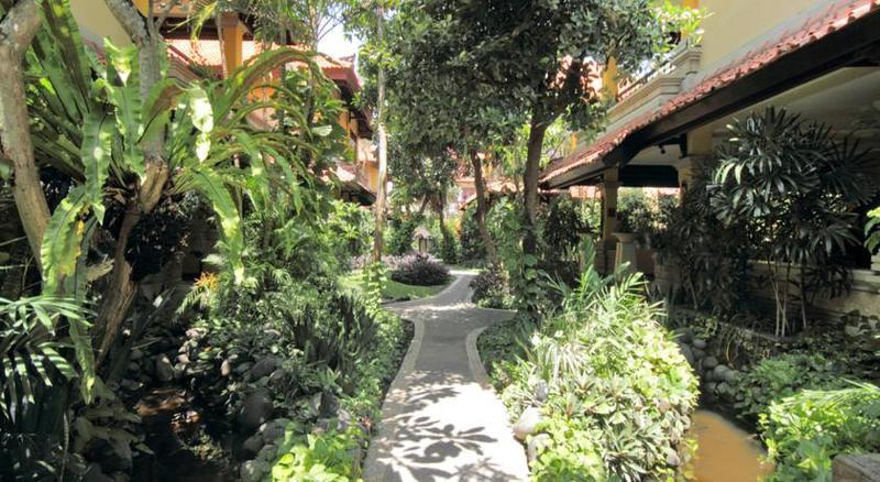 Royal Hotel And Villa Bali 勒吉安 外观 照片