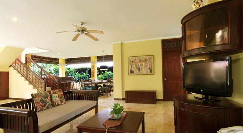 Royal Hotel And Villa Bali 勒吉安 外观 照片